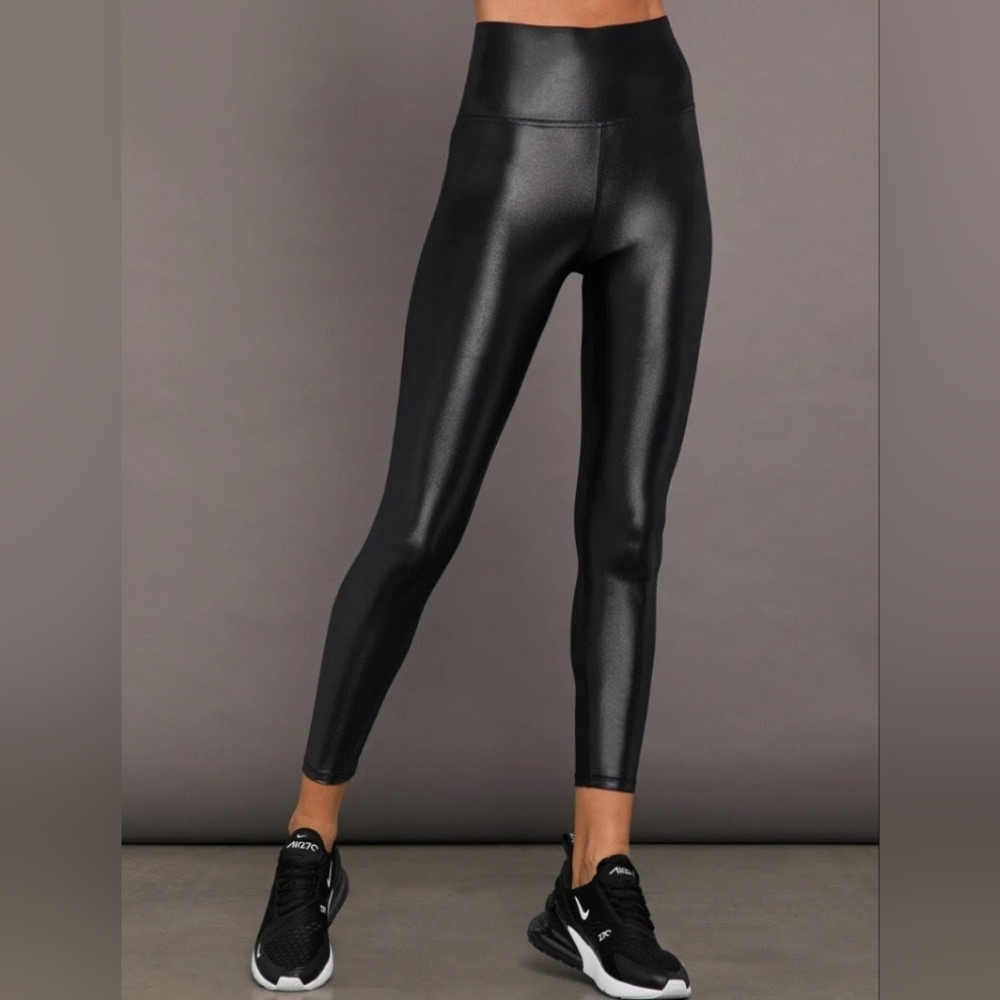 Carbon38 High Rise 7/8 Legging in Takara Shine